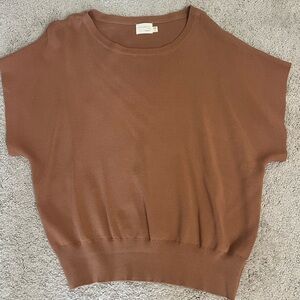 Dreamers by Debut Cropped Women’s Brown Short Sleeve Acrylic Sweater Size M